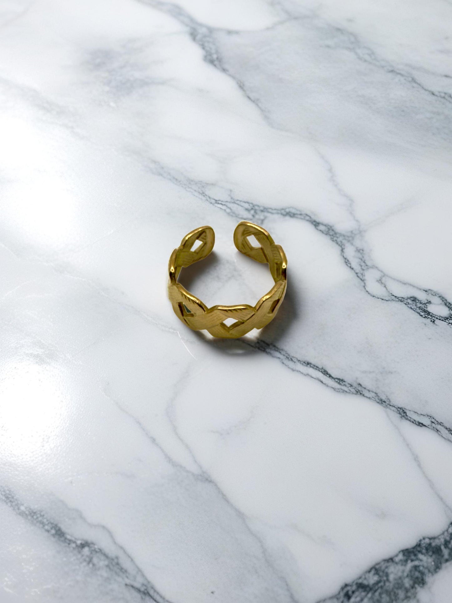 Selene Ring