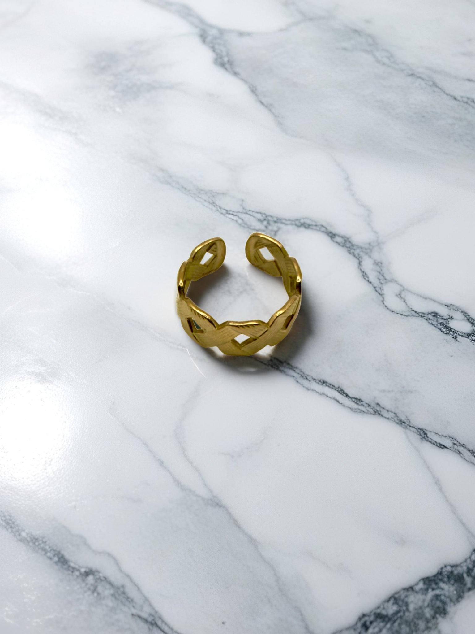 Selene Ring